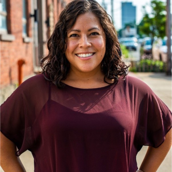 Headshot of Annemarie Dillon